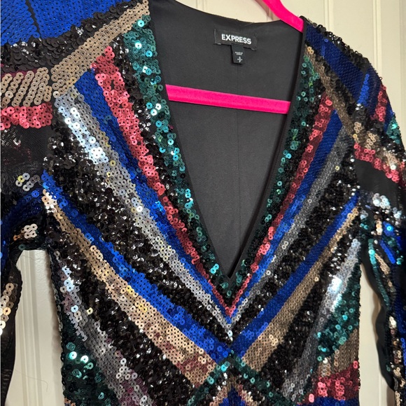 EXPRESS 🖤💙 Multicolor Sequins Mini Dress, Long Sleeves (small) - Picture 6 of 11